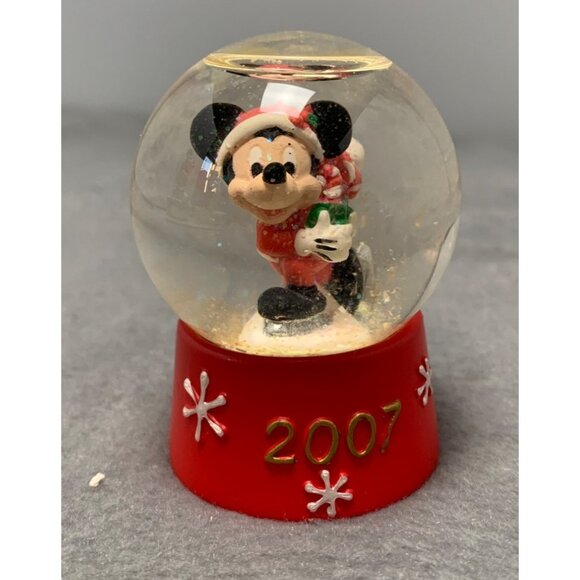 Disney 2007 Mickey Mouse Christmas Snow Globe Red Base Exclusive For JCPenney - Picture 1 of 6